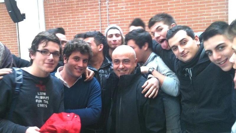 Alcuni studenti con Paolo Cevoli