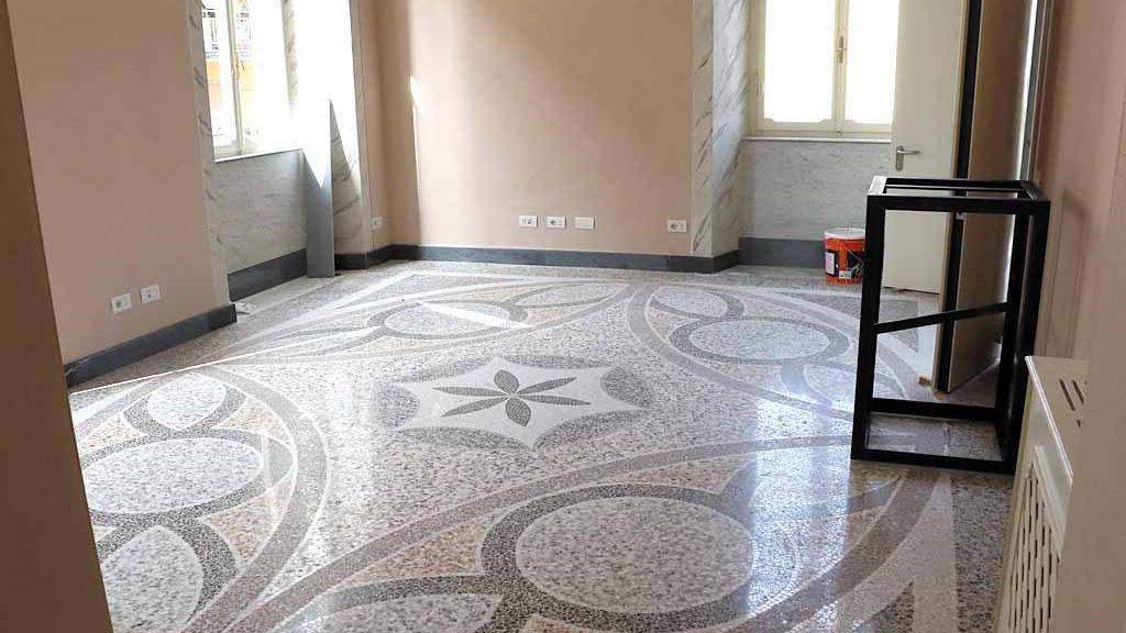 Un pavimento di marmo del Palazzo Cucchiari
