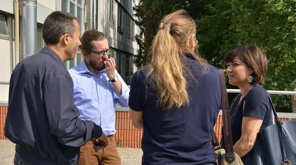 Lezioni nel container da 7 anni per colpa del progetto “tradito” 