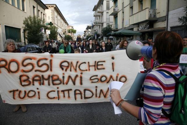 Manifestazione dei passeggini a Viareggio