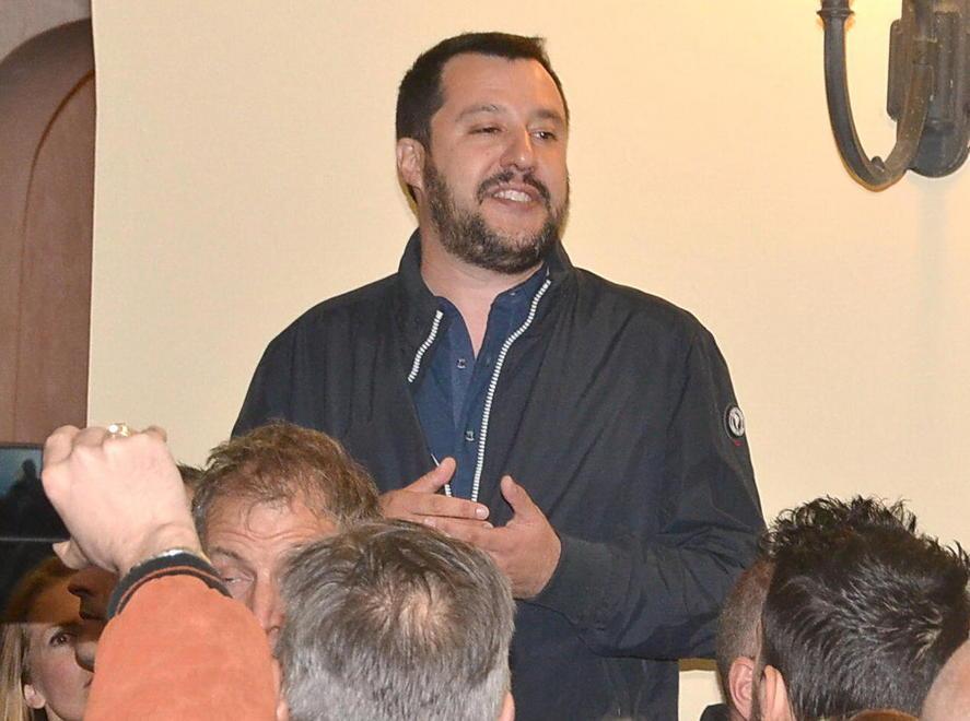 Il comizio di Salvini si terrà ma spostato a Calambrone 