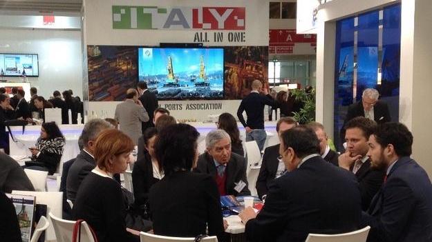 Gli operatori portuali alla euro-fiera Con l’Authority a caccia di affari in Baviera