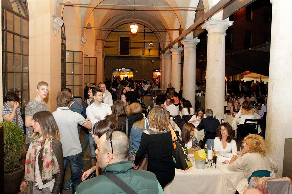 Tutti in centro per una festa indimenticabile 