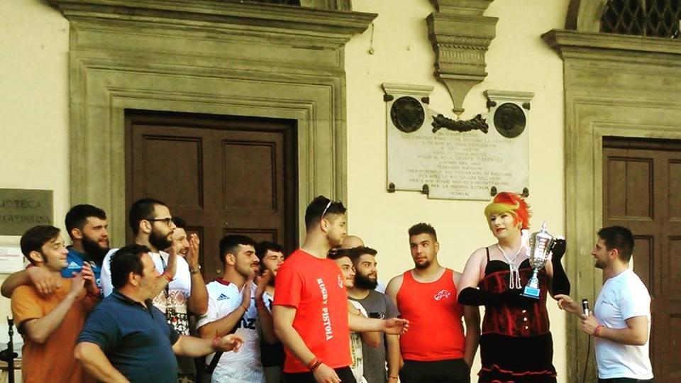 Una festa di colori contro l'omofobia