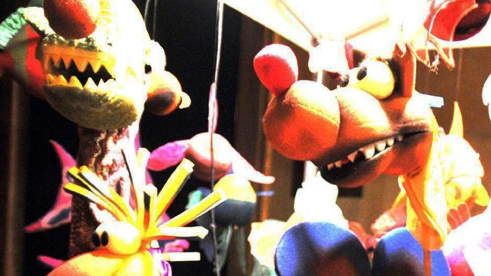 Perde con la "pesca pupazzi" e minaccia il giostraio: arrestato un uomo di 40 anni
