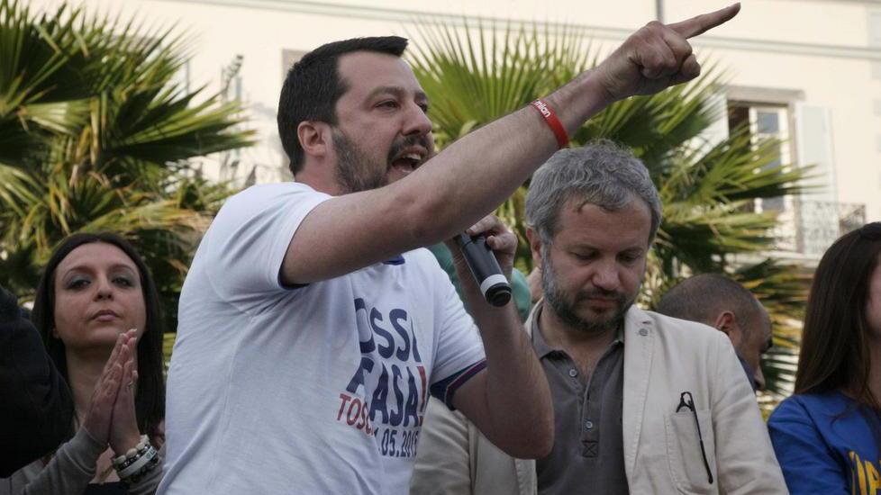 Denunce in arrivo a Viareggio per le contestazioni a Salvini