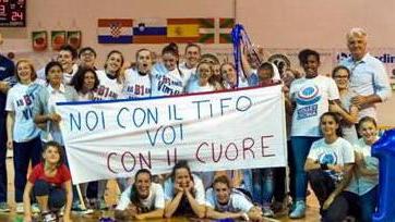 Il Volley Cecina festeggia la promozione in B1