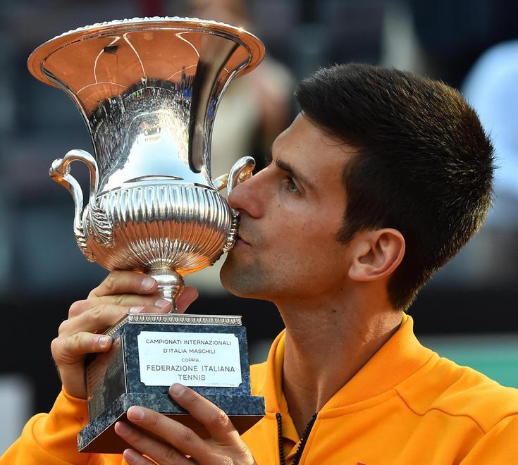 Djokovic domina al Foro Italico È lui il re di Roma 