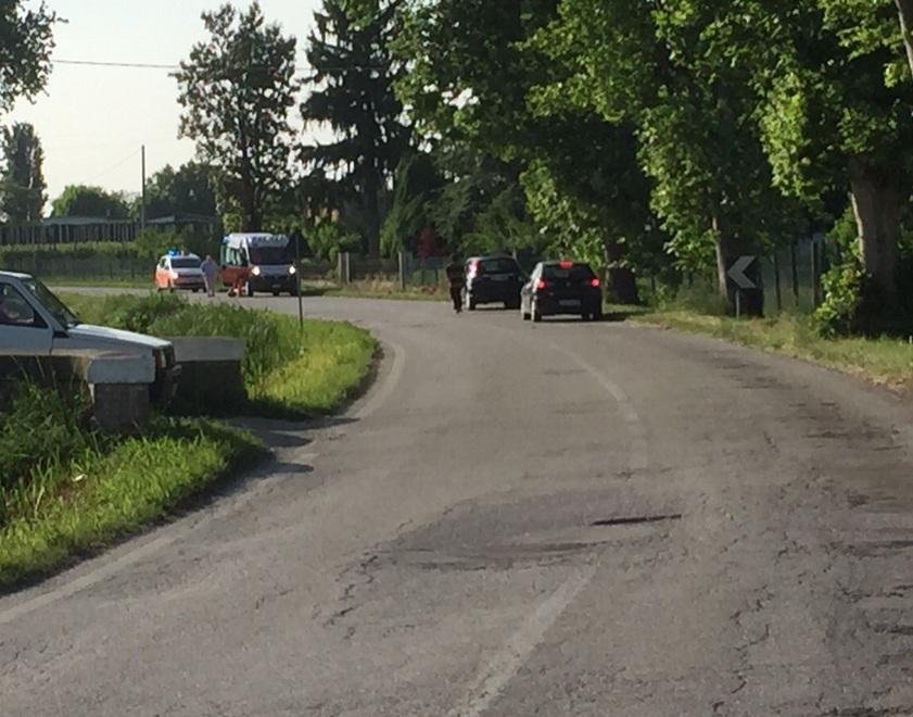 È in gravissime condizioni il motociclista ferito 