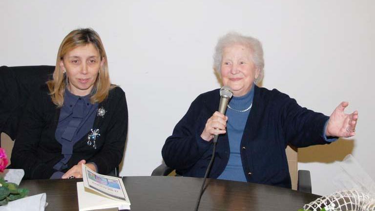 Bruna Coscini col sindaco di Campiglia, Rossana Soffritti