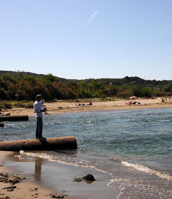 Pesca alla foce del Solmine (foto Giorgio)