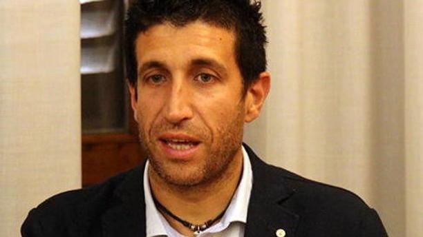 Laurea fantasma, il sindaco prende tempo