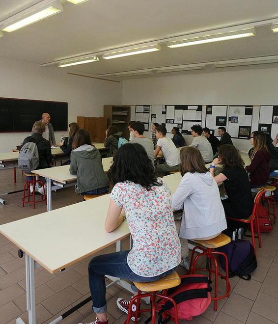 Studenti in palestra e aula d’arte scattato il piano d’emergenza Ipia 