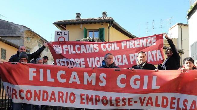 In mille senza indennità da 7 mesi e ora si profila il licenziamento
