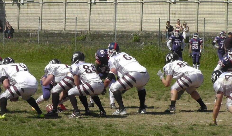 American football, White Tigers Massa affonda il Cecina (28-6)