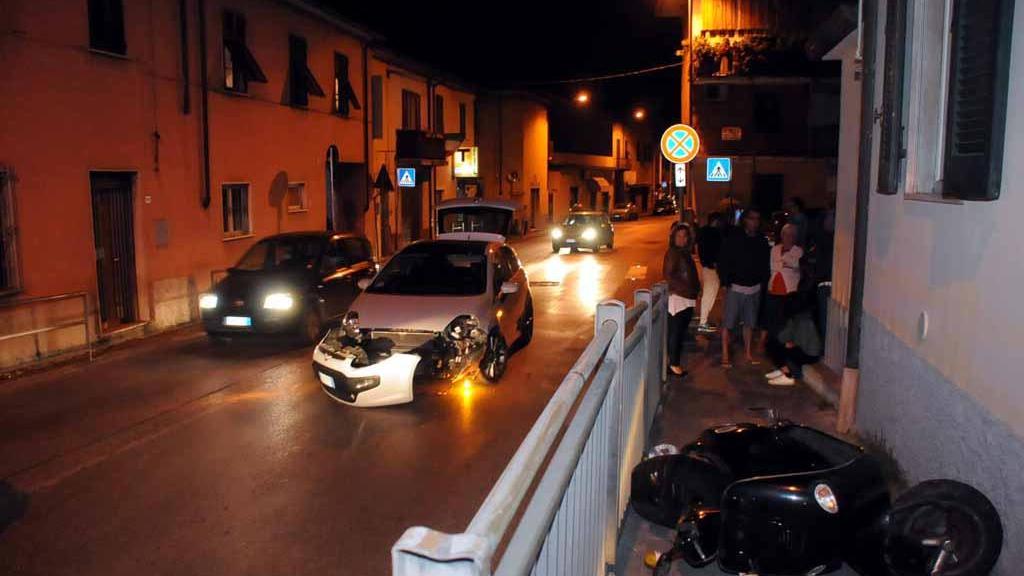 Scontro auto-moto a Turano, grave un centauro