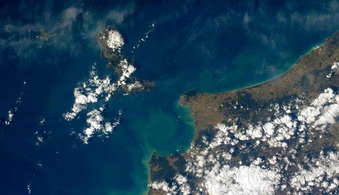 Un saluto spaziale da AstroSamantha a Piombino ed Elba 