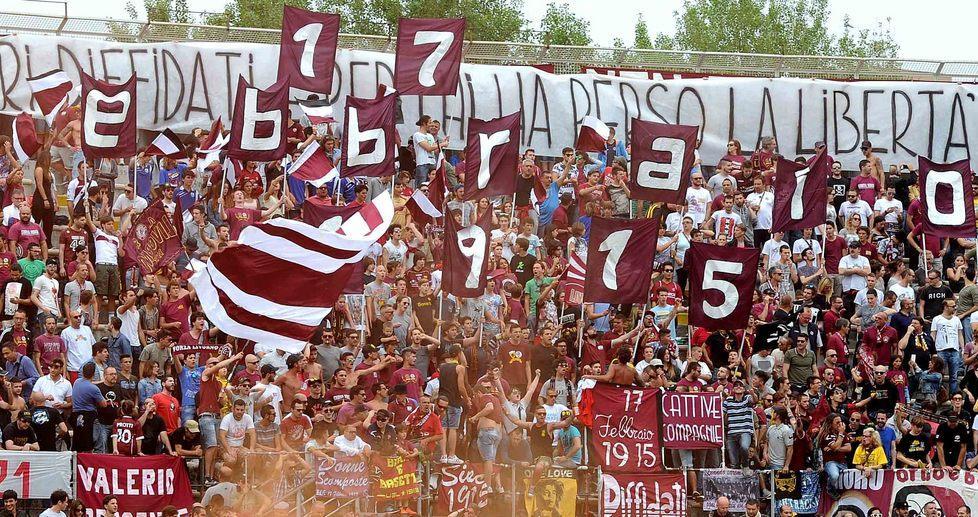 In 200 presenti per spingere la squadra