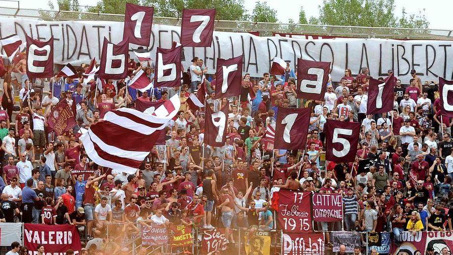 In 200 presenti per spingere la squadra