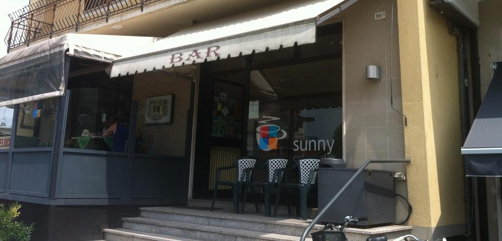 Spaccata notturna al bar “Arte Caffè” 