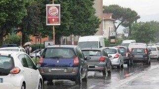 Già iniziati i lavori per rifare la passerella danneggiata