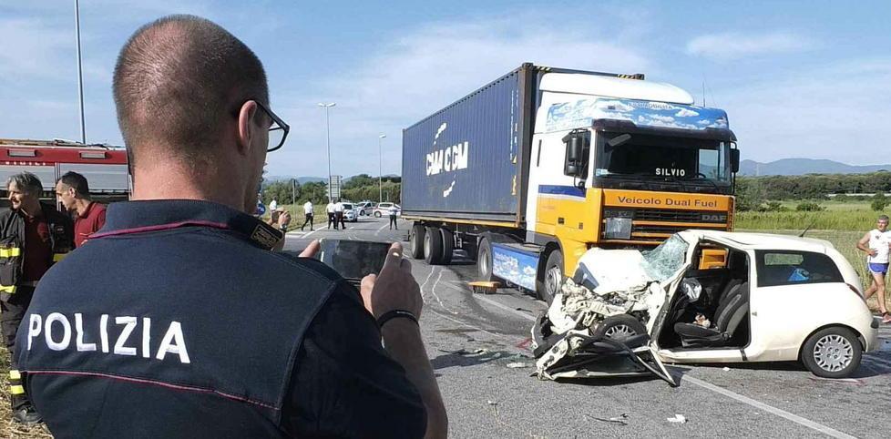 Il solito incrocio killer gli incidenti continuano 