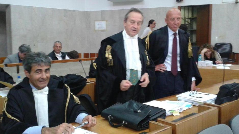 «Donati sempre in perfetta legalità»
