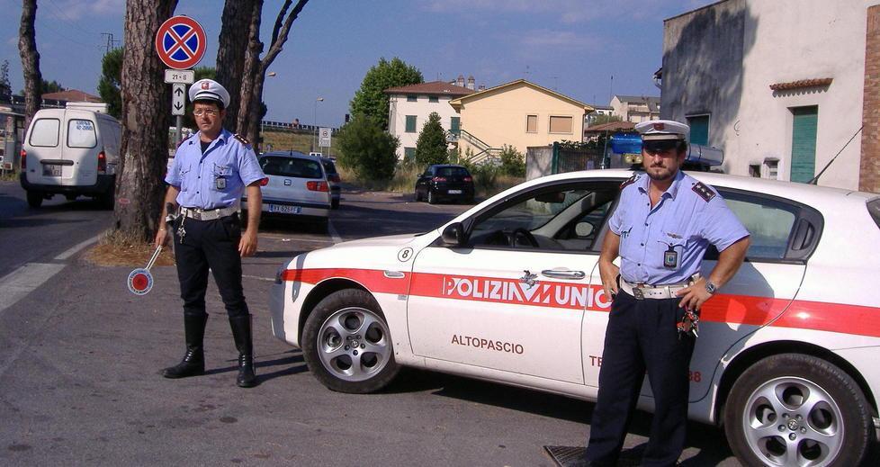 Il telelaser scopre auto senza revisione 