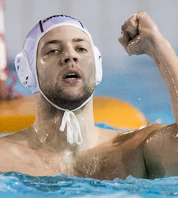 Pallanuoto: Livorno costretta ai playout, doppietta under 15