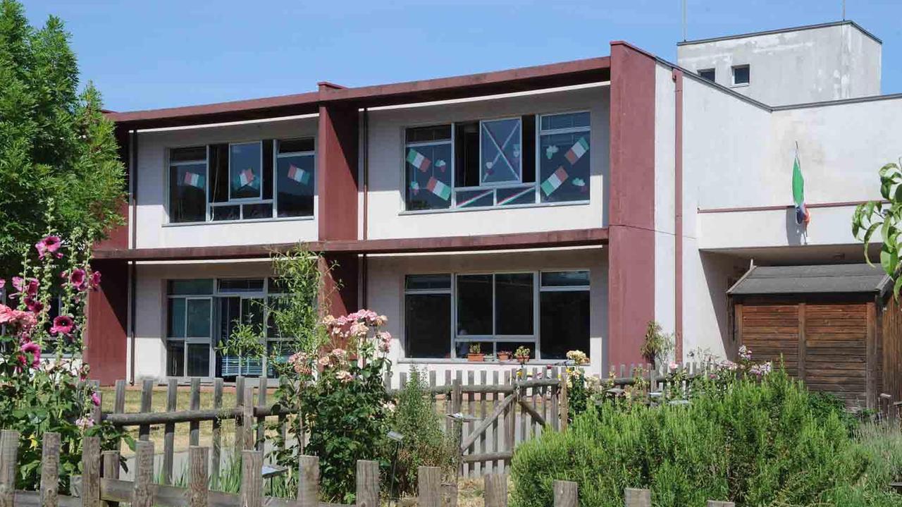 La scuola elementare Nerucci di Montale (foto Gori)