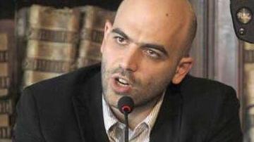 Roberto Saviano: «Insultata da chi non ha ambizione»