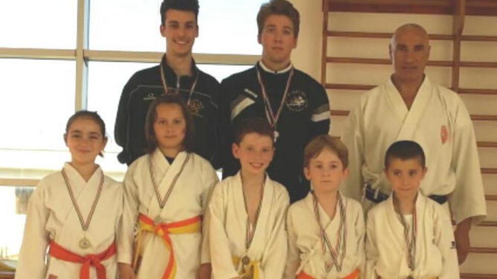 Karate Kiu do kan Cecina, pioggia di medaglie