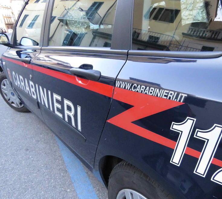 Per non pagare la multa finge un furto: scoperto 