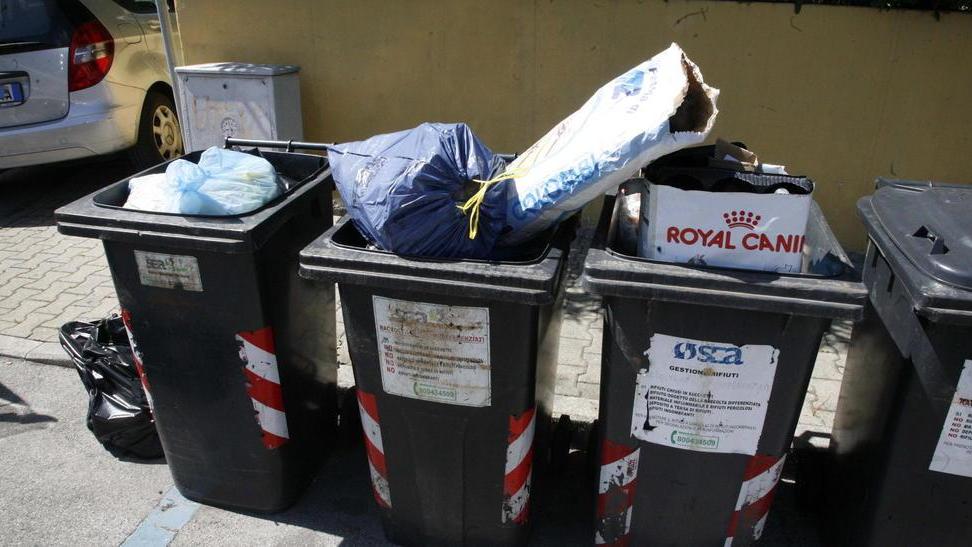 Spazzamento nel pomeriggio e meno passaggi porta a porta