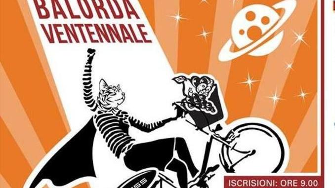 Popolarissima della Balorda: la corsa in bici antiagonistica