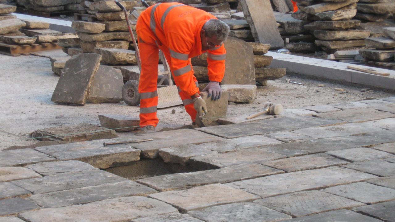 Strade e marciapiedi, piano da 1,6 milioni