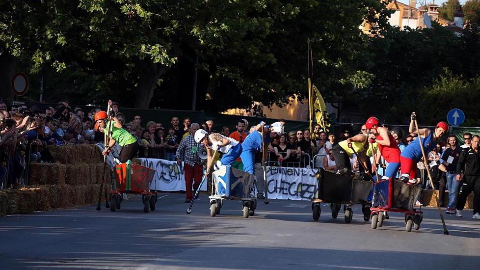 Via al weekend del Palio dei barchini