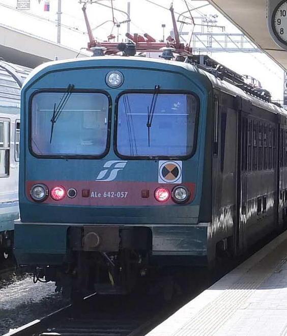 Stazione, bici vietate in ascensore 