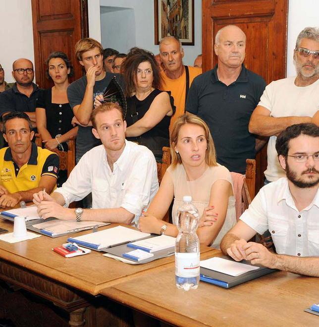 Il Pd replica a Parodi «Il sindaco risolva i problemi del paese»