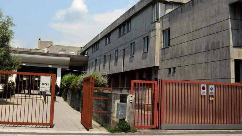 Nella parrocchia di Avenza l’ultimo saluto