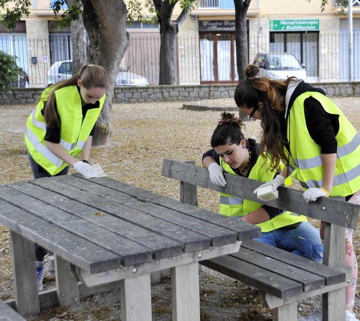 La sfida degli studenti «Una città più pulita» 