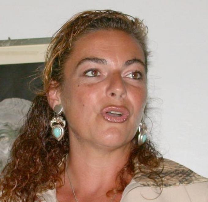  La donna non è stata soccorsa alle medie Micali 