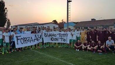 Tanti amici in campo per aiutare la sfortunata Alessia