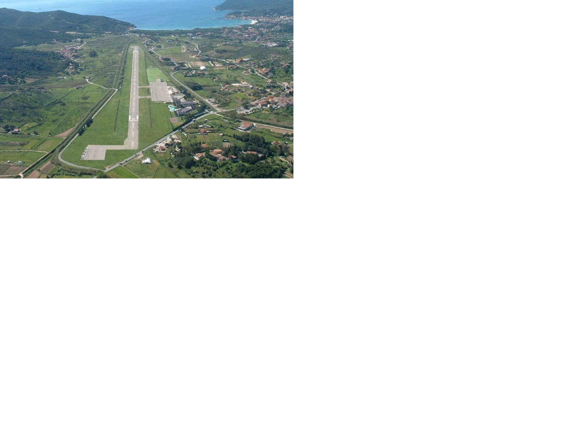 L'aeroporto della Pila a Marina di Campo