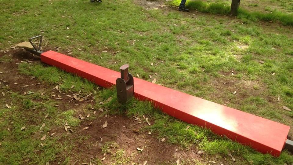 L'altalena rotta nel Giardino Volante