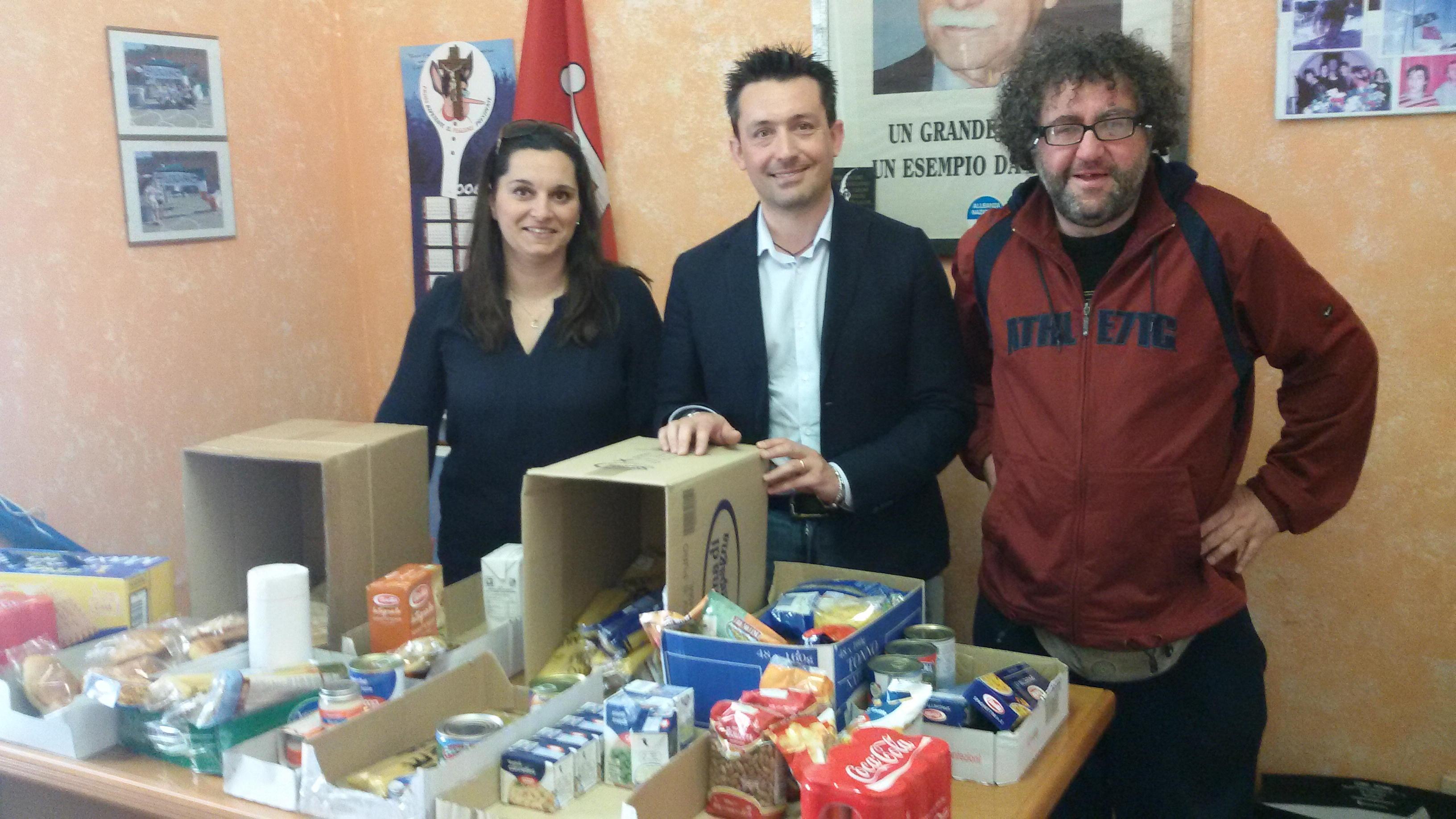 Solidarietà porta a porta per i bisognosi della Valdera