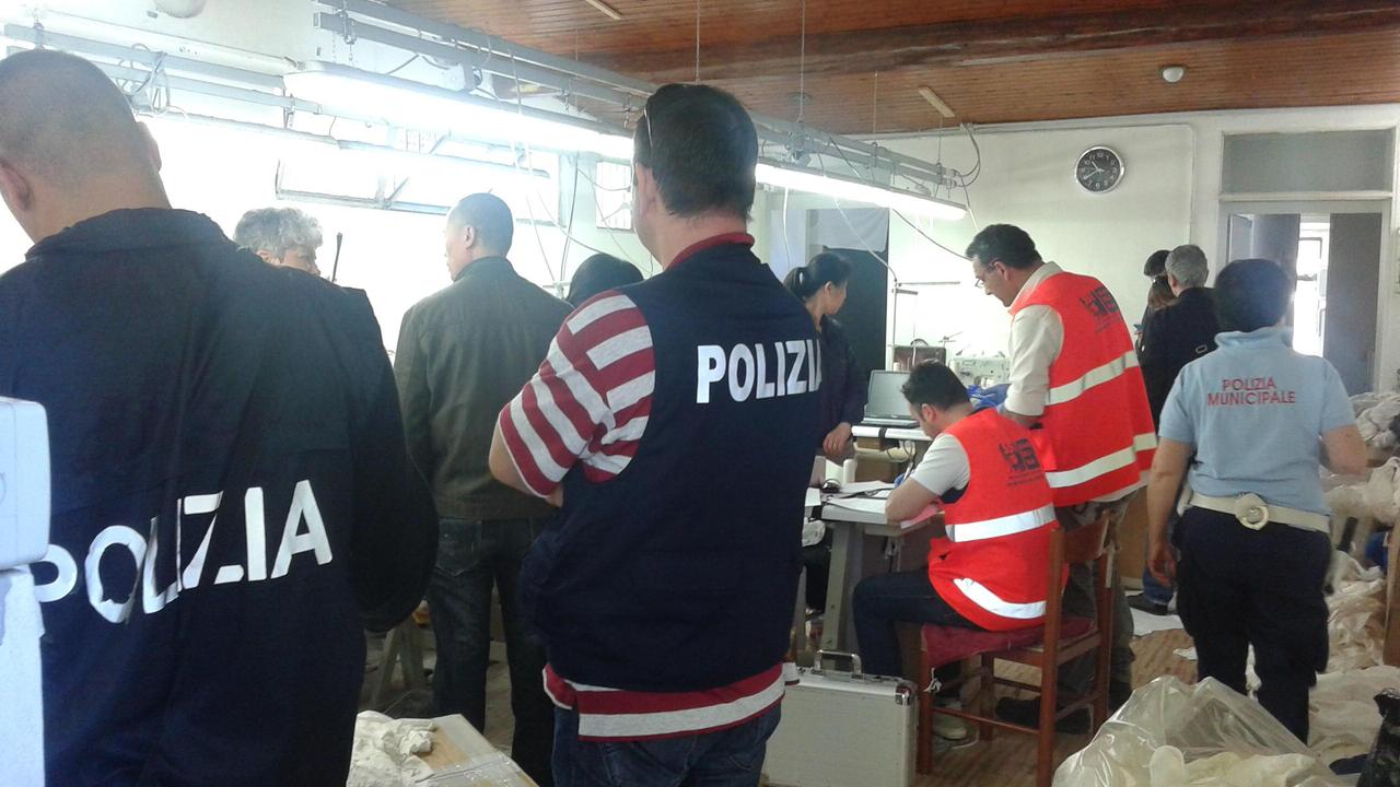 Il controllo della Squadra interforze nella confezione di Tavola