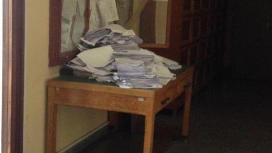 Tribunale, albo pretorio ridotto a un tavolo