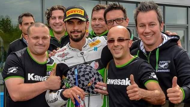 Kenan Sofuoglu vince anche la sesta prova a Donington Park