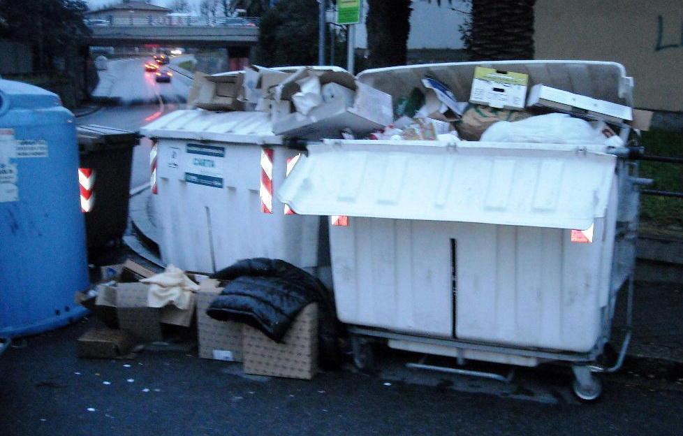 Differenziata, un terzo finisce in discarica o in cenere 